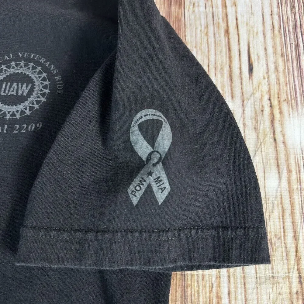 American Vtg Labor Union UAW Local 2209 Indiana Sz Medium Veterans Ride T Shirt - Picture 7 of 10